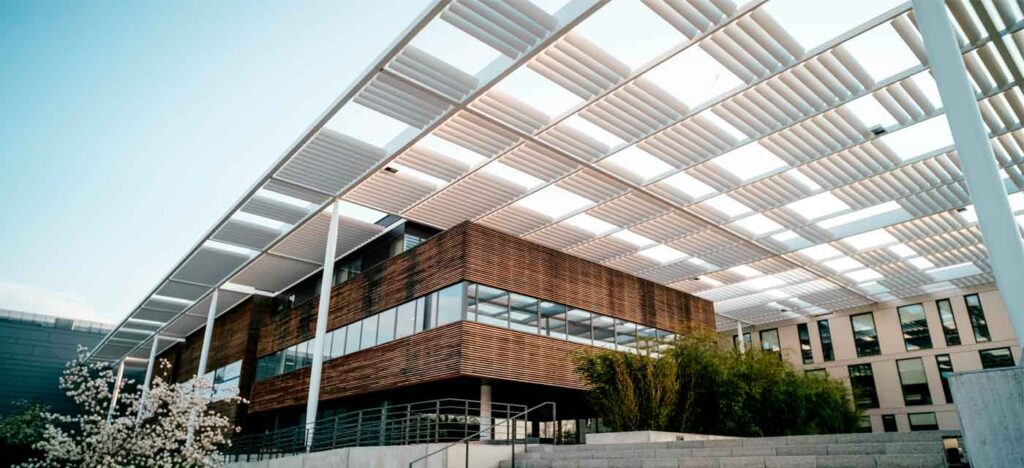 Instalacion de cubiertas termoacusticas